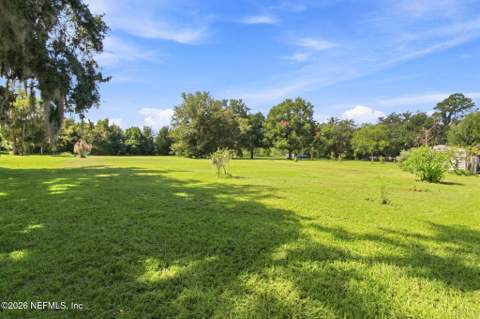 920 Read Avenue, Crescent City FL - photo 7 of 52