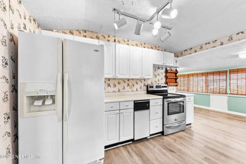2500 Community Road, Jacksonville FL - photo 17 of 26