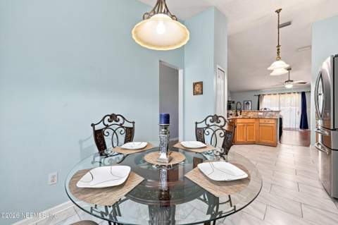 13964 Crestwick Drive, Jacksonville FL - photo 10 of 30