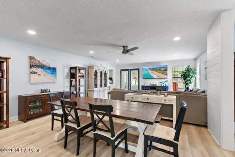 13405 Gerona Drive, Jacksonville FL - photo 11 of 38