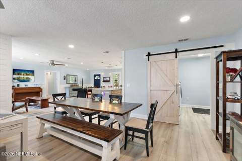 13405 Gerona Drive, Jacksonville FL - photo 12 of 38
