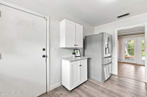 1049 Nightingale Road, Jacksonville FL - photo 17 of 39