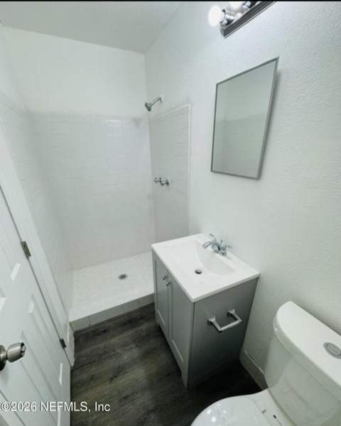 8239 Caravelle Drive, Jacksonville FL - photo 14 of 17