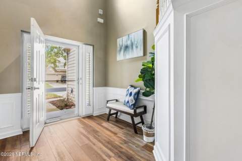 11131 Castlemain Circle, Jacksonville FL - photo 7 of 56