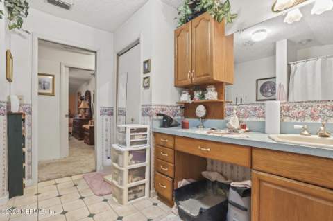 1506 Doubletree Road, Jacksonville FL - photo 17 of 54