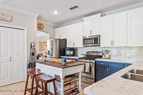 817 Eagle Point Drive, St. Augustine FL - photo 18 of 80