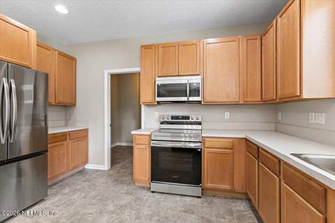 364 Bostwick Circle, St. Augustine FL - photo 10 of 38