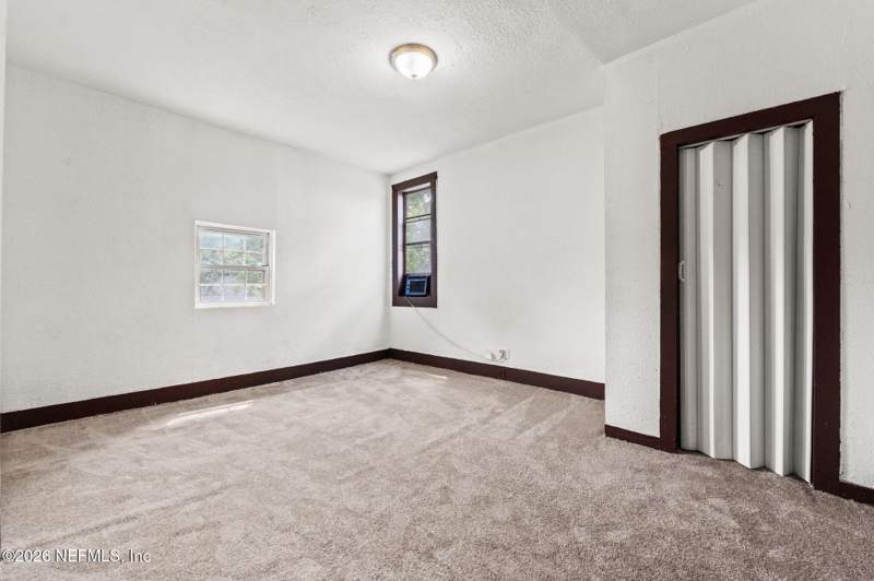 5 bedroom Single Family Residence at 2344 Janette Street, Sawyers Addn To Jax, Jacksonville — photo 5