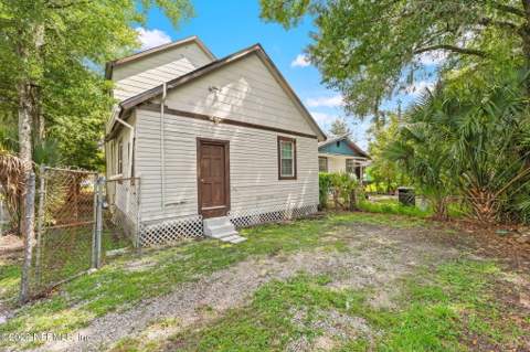 2344 Janette Street, Jacksonville FL - photo 20 of 22