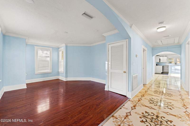 4 bedroom Single Family Residence at 1005 E 14th Street, Springfield Annex, Jacksonville — photo 4