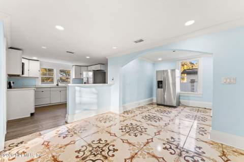 1005 E 14th Street, Jacksonville FL - photo 8 of 22