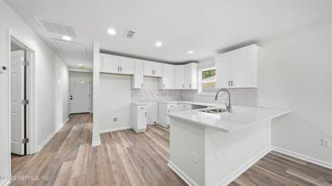 3333 Almeda Street, Jacksonville FL - photo 6 of 46