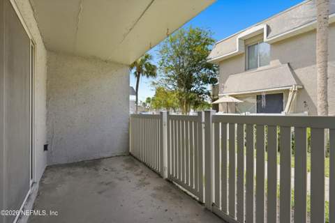 355 Monument Road #10 D1, Jacksonville FL - photo 19 of 25