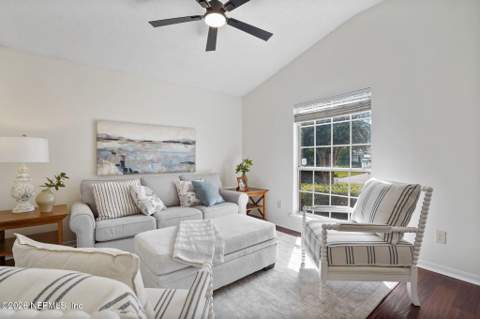1717 Glen Laurel Drive, Middleburg FL - photo 9 of 32