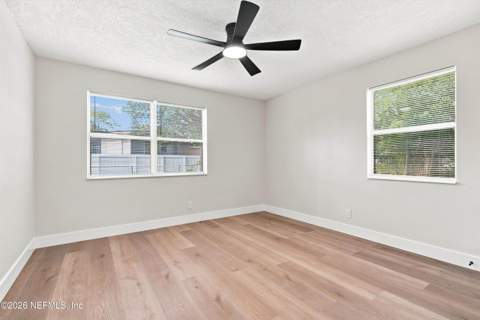 6662 Blackwood Drive, Jacksonville FL - photo 22 of 39