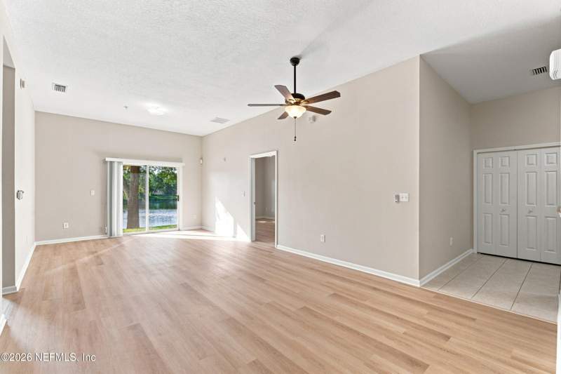 3 bedroom Condominium at 7059 Deer Lodge Circle #104, Windsor Falls, Jacksonville — photo 5