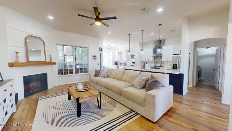4 bedroom Single Family Residence at 4855 Blackwood Forest Drive, Blackwood Forest, Jacksonville — photo 4