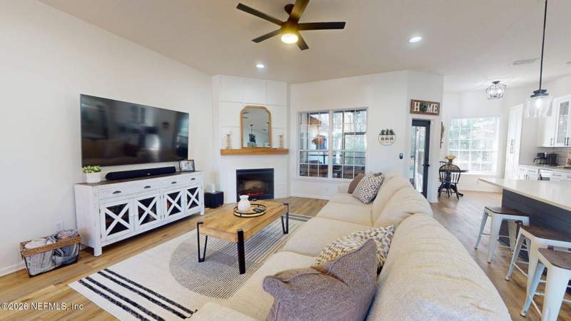 4 bedroom Single Family Residence at 4855 Blackwood Forest Drive, Blackwood Forest, Jacksonville — photo 5