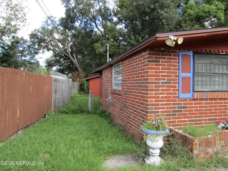2 bedroom Single Family Residence at 2607 Wilkins Court, Floradale, Jacksonville — photo 5