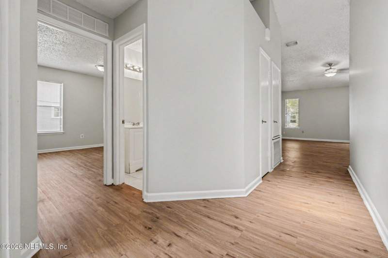 3 bedroom Single Family Residence at 1533 Kingfisher Lane, Biscayne Villas, Jacksonville — photo 4