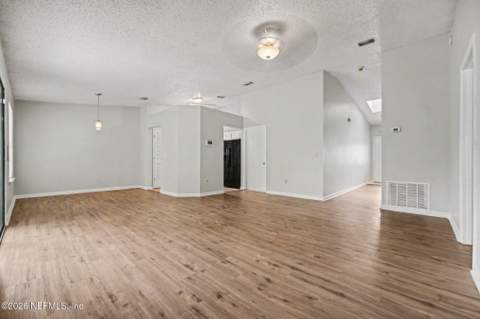 1533 Kingfisher Lane, Jacksonville FL - photo 12 of 30