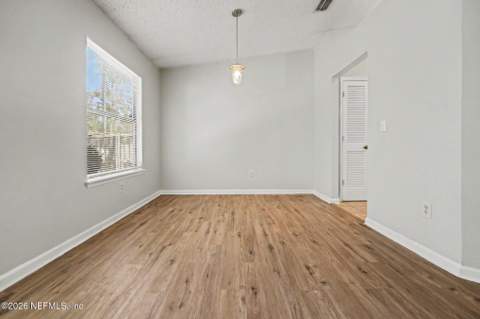 1533 Kingfisher Lane, Jacksonville FL - photo 14 of 30
