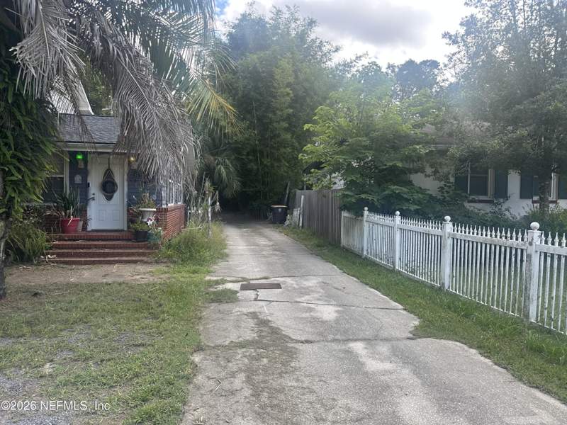 3 bedroom Single Family Residence at 1381 Hamilton Street, Murray Hill, Jacksonville — photo 2