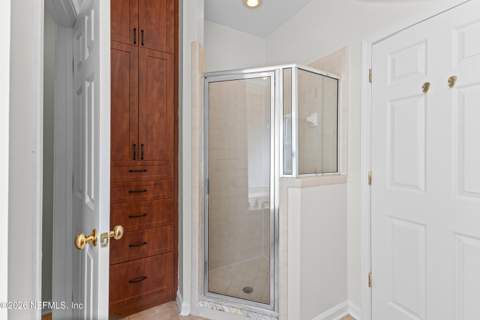 6242 Dalton Spring Court, Jacksonville FL - photo 17 of 49