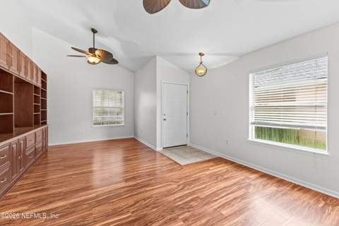 6242 Dalton Spring Court, Jacksonville FL - photo 10 of 49