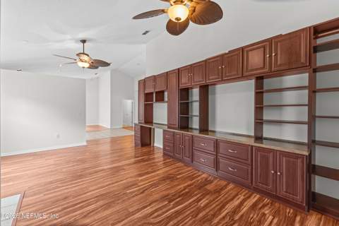 6242 Dalton Spring Court, Jacksonville FL - photo 13 of 49