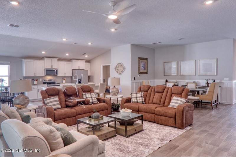 4 bedroom Single Family Residence at 5 Pecan Ridge Court, Pecan Ridge, Jacksonville — photo 5