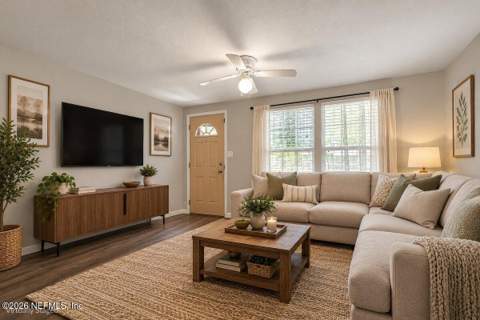5217 Wabash Boulevard, Jacksonville FL - photo 6 of 28