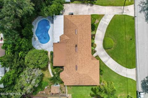 9167 Bay Cove Lane, Jacksonville FL - photo 8 of 50