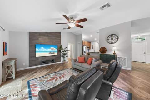 911 Mystic Harbor Drive, Jacksonville FL - photo 11 of 32