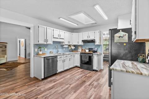 4737 Javeline Circle, Middleburg FL - photo 10 of 17