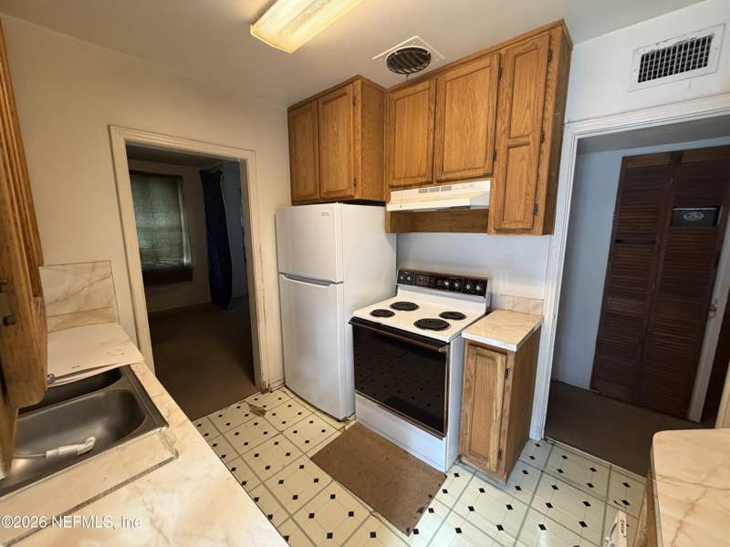 3 bedroom Single Family Residence at 4040 Green Street, Murray Hill, Jacksonville — photo 3