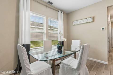 10394 Benson Lake Drive, Jacksonville FL - photo 11 of 45