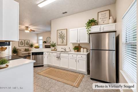 451 Summit Drive, Orange Park FL - photo 10 of 39