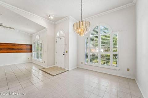 2163 St Martins Drive, Jacksonville FL - photo 6 of 40