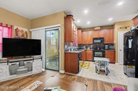 5341 Brighton Park Lane, Jacksonville FL - photo 13 of 30