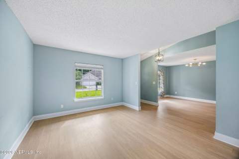 1706 Aston Hall Drive, Jacksonville FL - photo 8 of 43