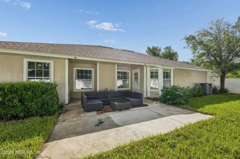 1706 Aston Hall Drive, Jacksonville FL - photo 22 of 43