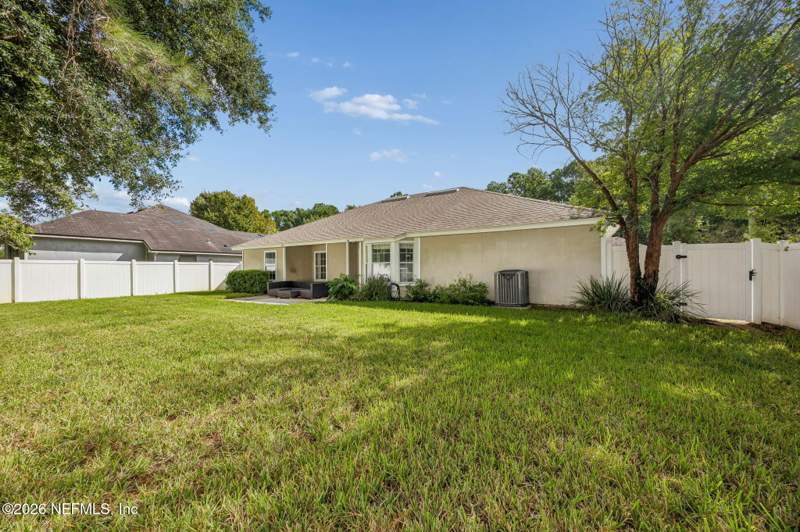 3 bedroom Single Family Residence at 1706 Aston Hall Drive, Sutton Lakes, Jacksonville — photo 2
