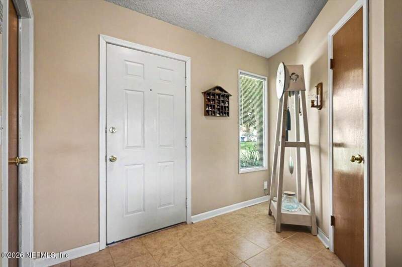 2 bedroom Single Family Residence at 1721 Tiffany Pines Circle, Tiffany Pines, Jacksonville — photo 5
