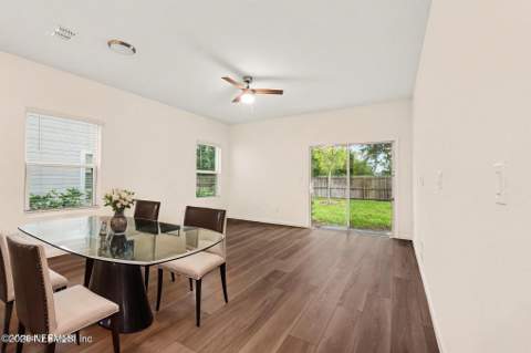 614 Holly Drive, Orange Park FL - photo 6 of 22