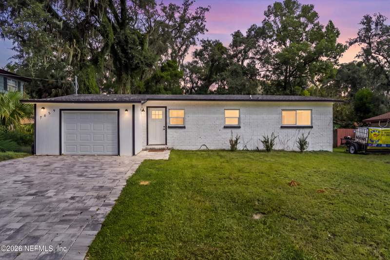 3 bedroom Single Family Residence at 7059 Tynan Avenue, Oakwood Villa, Jacksonville — photo 2