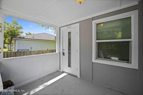 7112 Southland Street, Jacksonville FL - photo 8 of 32