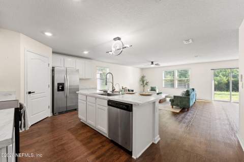 75471 Bridgewater Drive, Yulee FL - photo 9 of 25