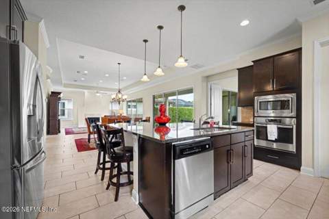 3121 Brettungar Drive, Jacksonville FL - photo 14 of 43