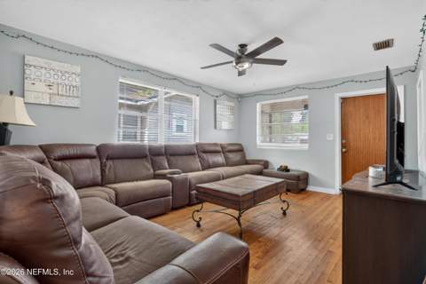 450 E 46th Street, Jacksonville FL - photo 6 of 31